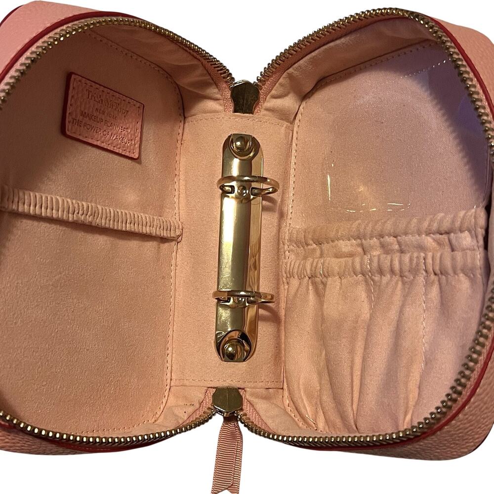 Trish McEvoy Makeup Planner Pink Pebbled Faux Leather Red Heart Travel Organizer - Picture 4 of 6